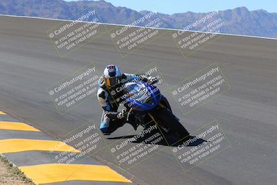 media/Oct-09-2022-SoCal Trackdays (Sun) [[95640aeeb6]]/Bowl (1015am)/